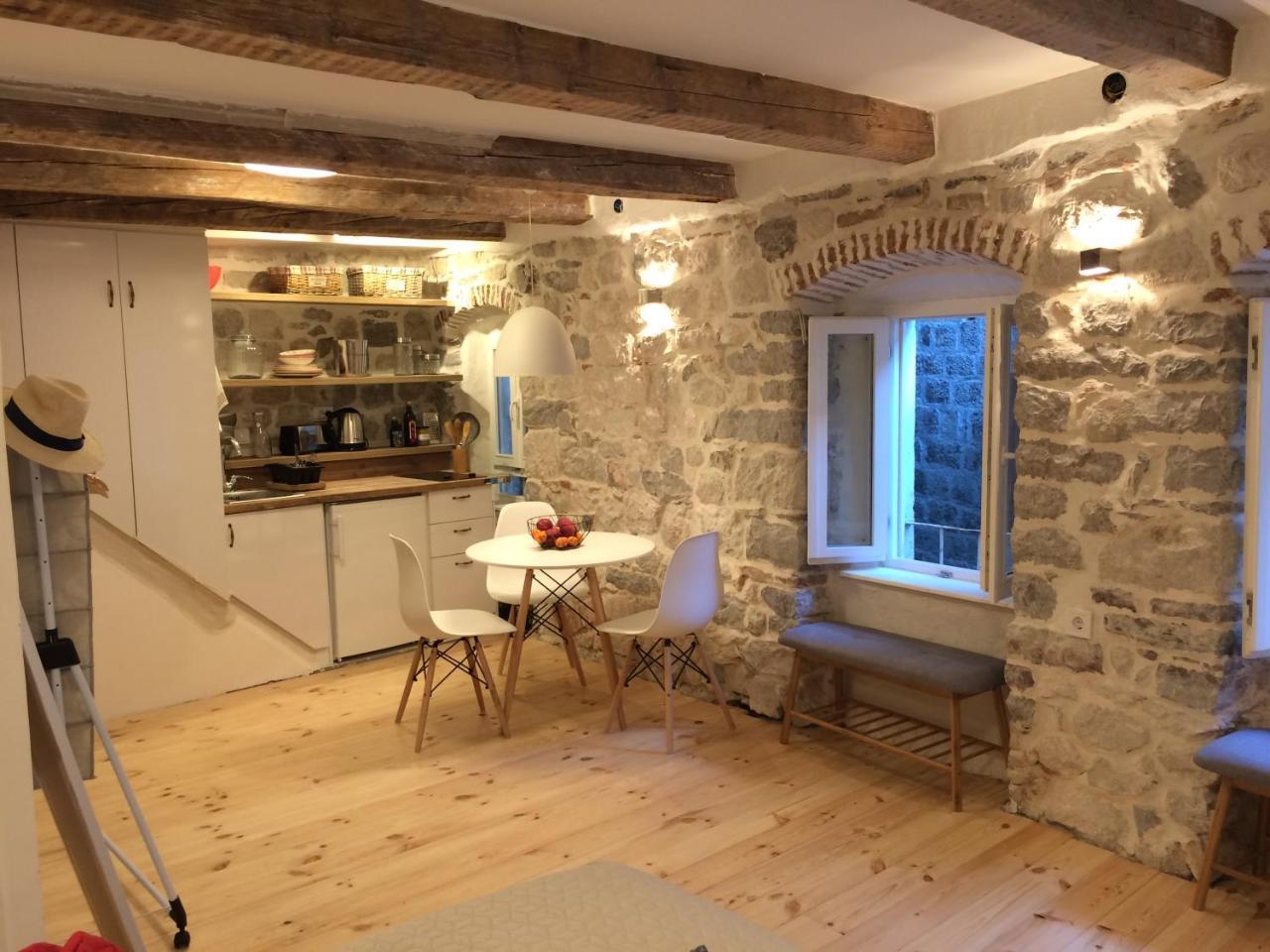 Apartamento Chic & Stylish With Seaview-Terrace - Kotor Indah Exterior foto