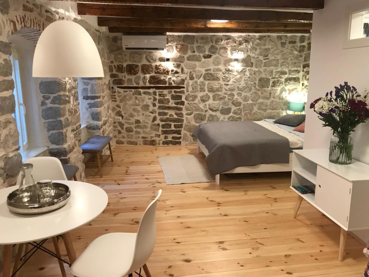 Apartamento Chic & Stylish With Seaview-Terrace - Kotor Indah Exterior foto